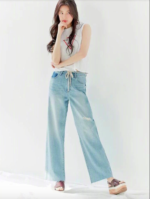 韩国美女明星裴秀智GUESS2020春季画报图片 15