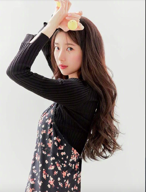 韩国美女明星裴秀智GUESS2020春季画报图片 16