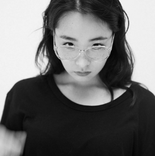 韩国美女图片 雀斑少女金敏荷写真图片 2