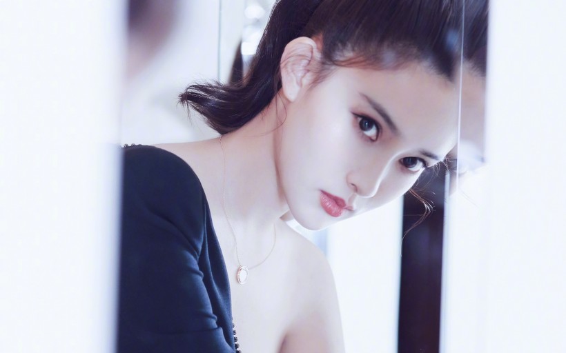 中国美女明星孟子义桌面壁纸图片 3