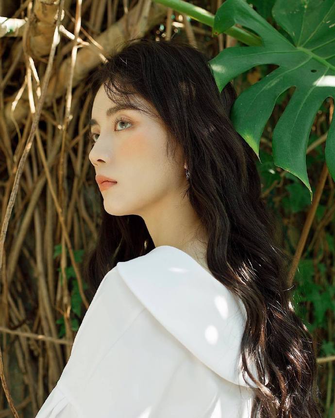 韩国美女闵智媛短发长发都好看 4