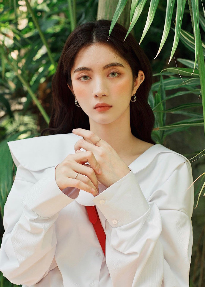 韩国美女闵智媛短发长发都好看 6