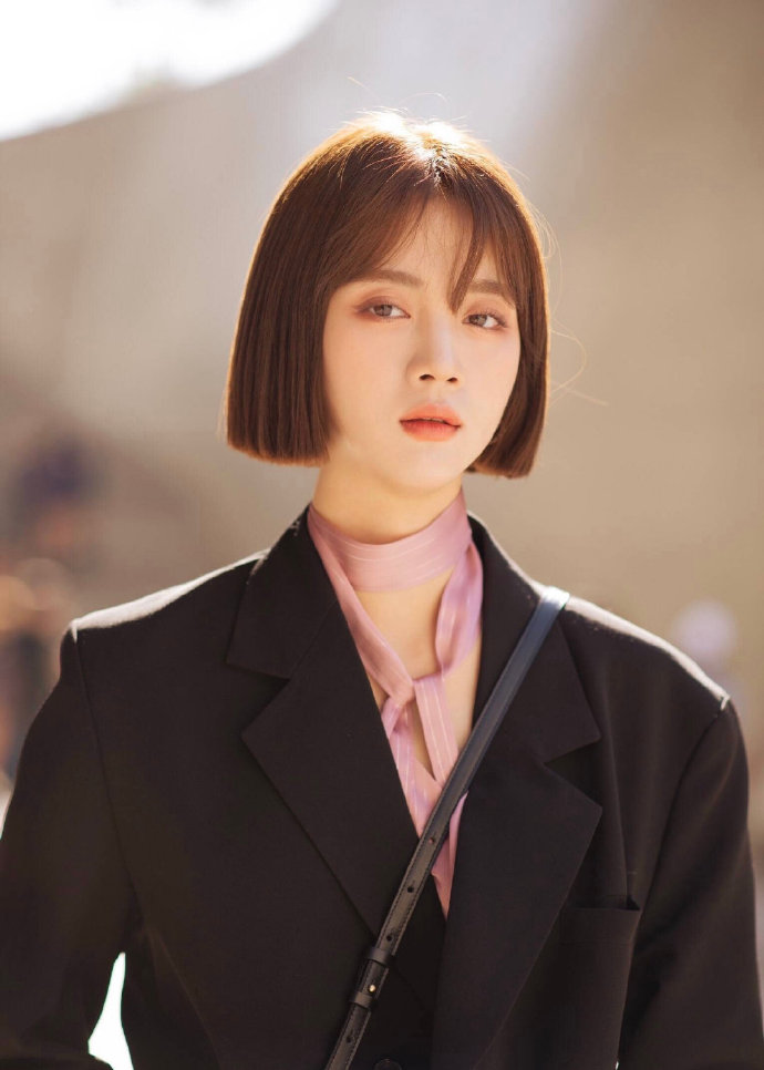 韩国美女闵智媛短发长发都好看 7