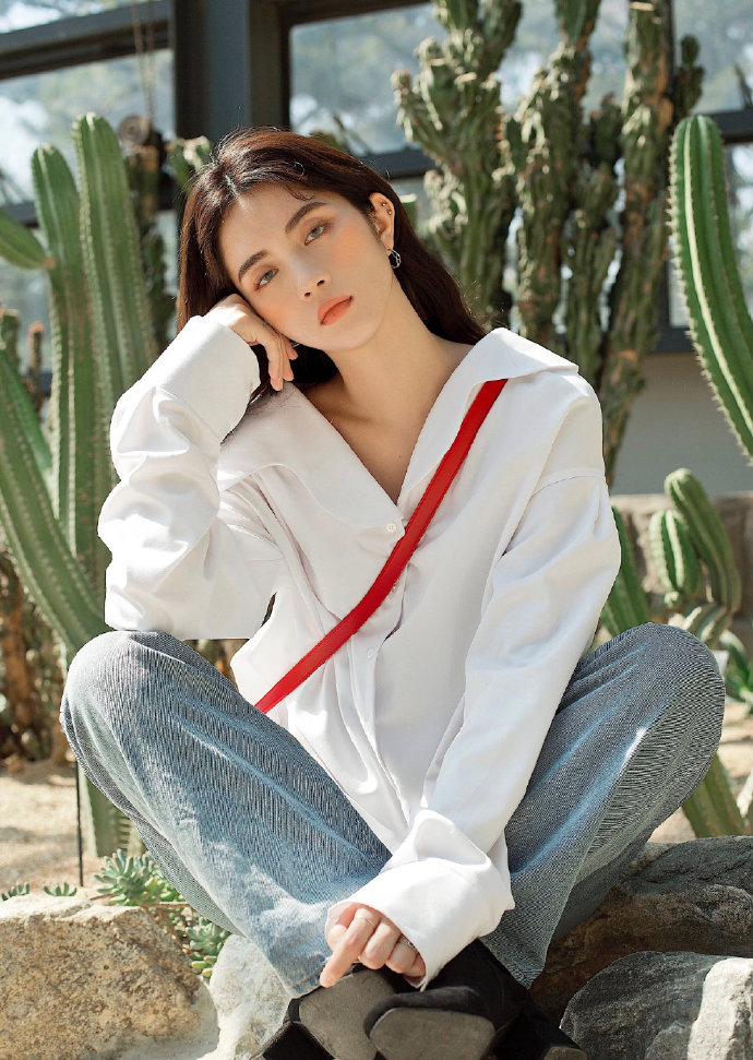 韩国美女闵智媛短发长发都好看 8