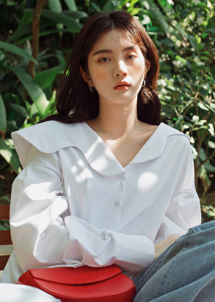 韩国美女闵智媛短发长发都好看 9