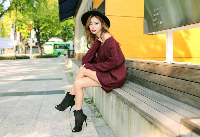 下衣失踪服装搭配街拍美女美腿图片 2