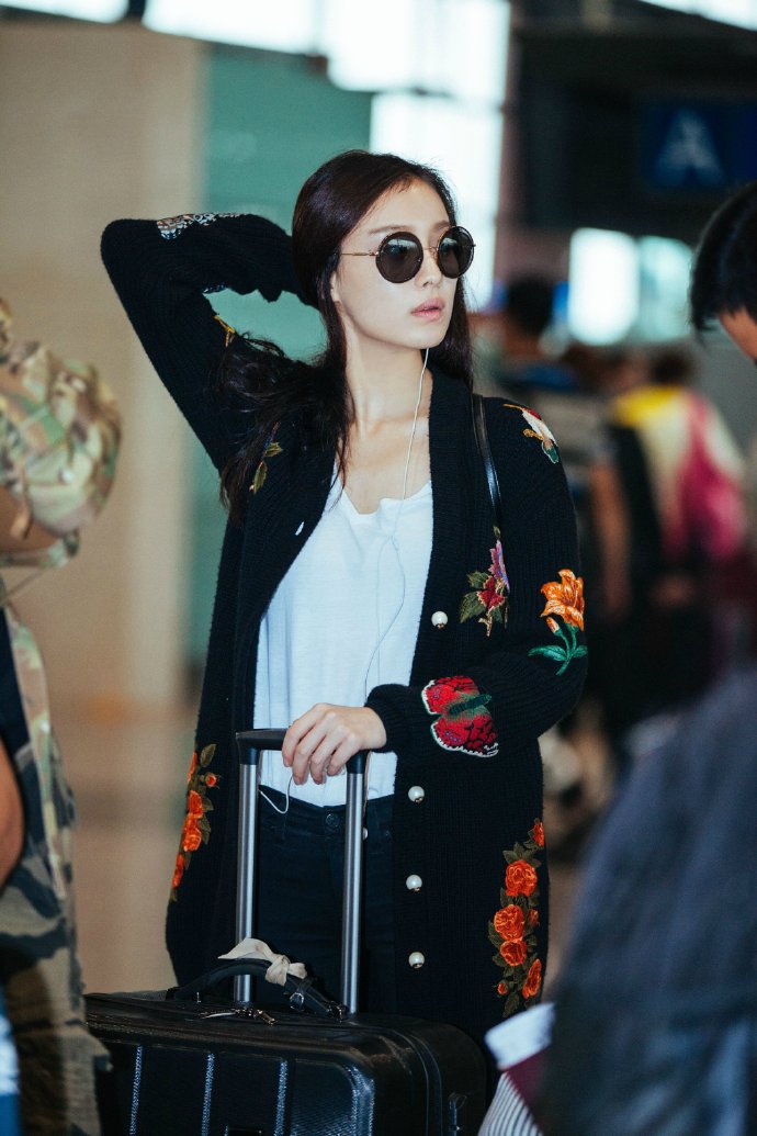 亚洲美女明星倪妮机场街拍图片 2
