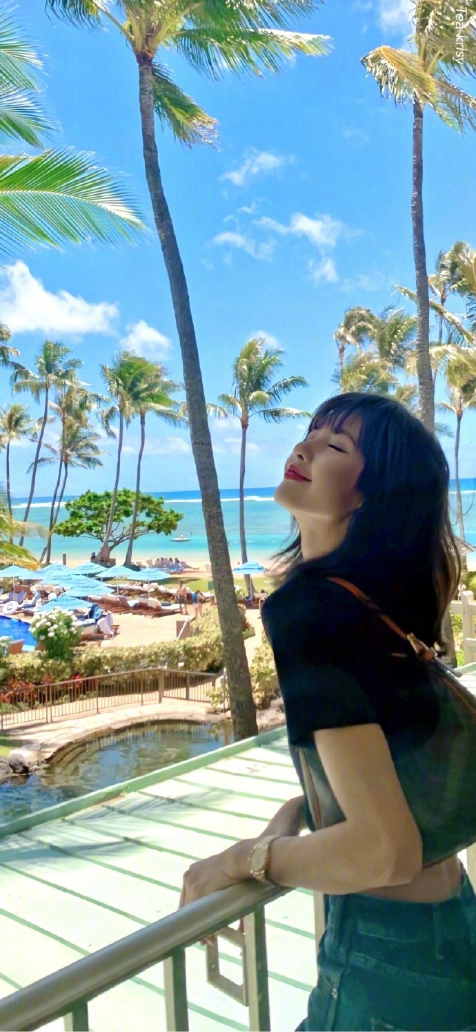 行走的人间芭比泰国美女lisa高颜值好身材图片 9