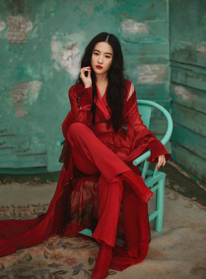 中国明星美女刘亦菲《Ocean Drive》委内瑞拉版新刊封面 4