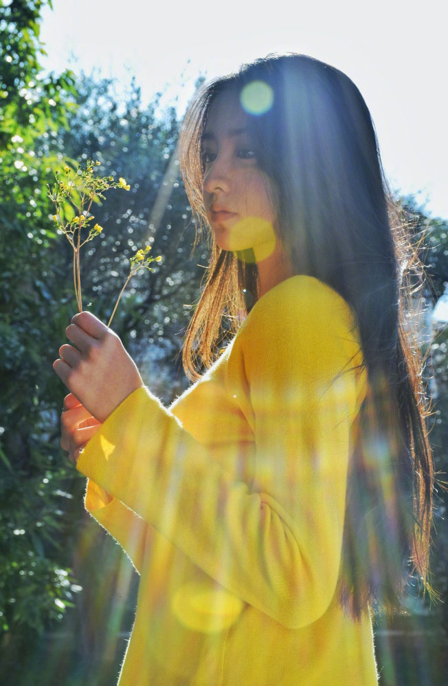 最美星二代日本美女明星木村光希晒照春天气息浓厚 2