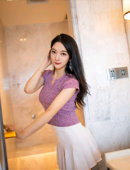宅男福利婀娜多姿娇的性感女神Angela小热巴酒店写真图片 7
