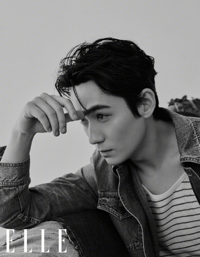 中国男演员朱一龙《ELLE》封面图片 4