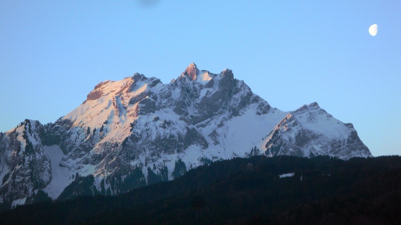 山水风景图片 瑞士皮拉图斯山图片 10