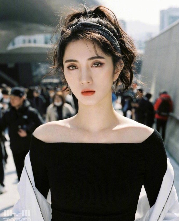 韩国美女麻豆闵智媛迷离的慵懒感图片 3