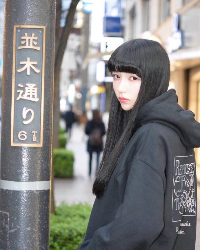 日本美女模特Honoka图片 3