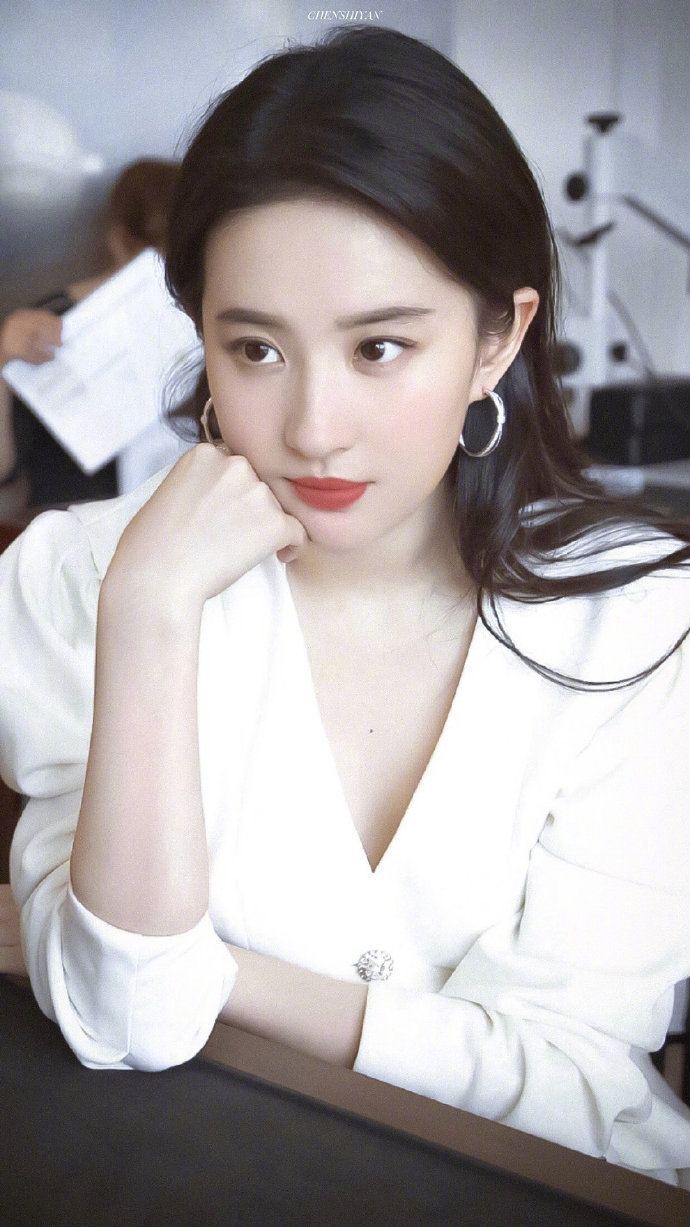 中国美女明星刘亦菲小仙女白衣飘飘图片 4