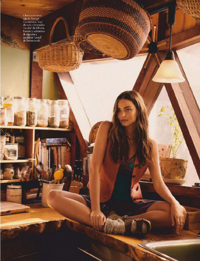 欧美美女明星Miranda Kerr《ELLE Spain》舒适田园系大片 2