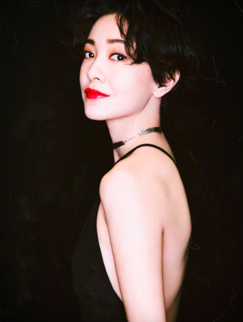 台湾美女图片 短发美女郭采洁图片 8