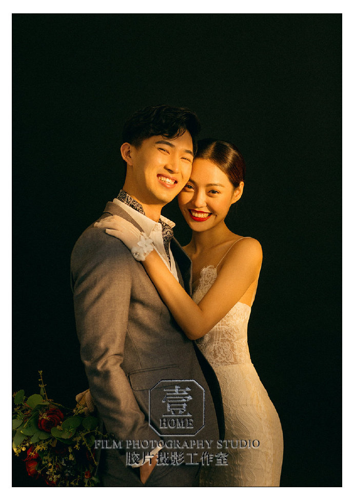 复古胶片老照片婚纱照图片 8