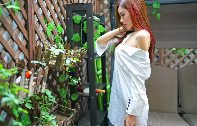 性感美女半裸尤物小性感图片 9