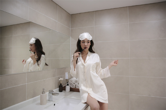 性感美女男友风穿搭在家等你诱惑美图 2