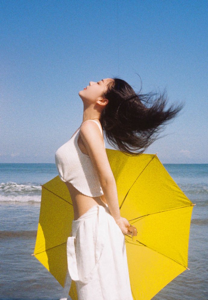 极品清纯美女居家私房照写真 9