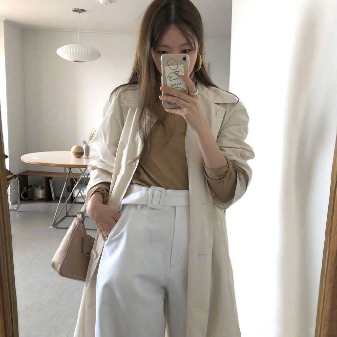 初春通勤穿搭 上班族春天服装搭配图片 6