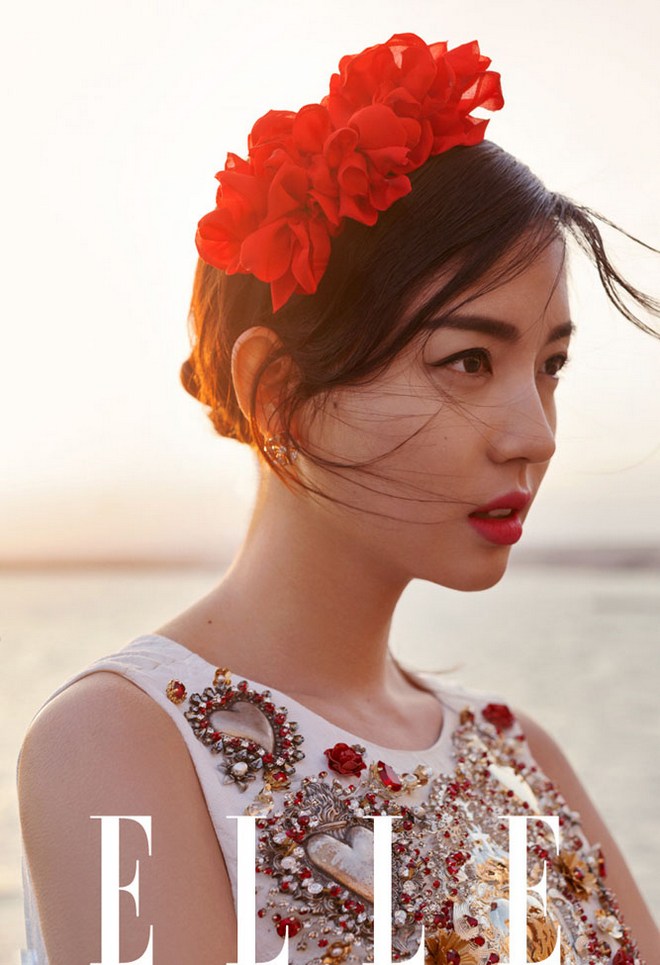 中国超模养眼美女张梓琳《elle》时尚性感写真图片 3