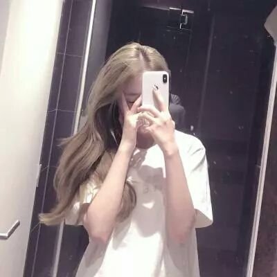 超好看的手机挡脸微信美女头像图片 2