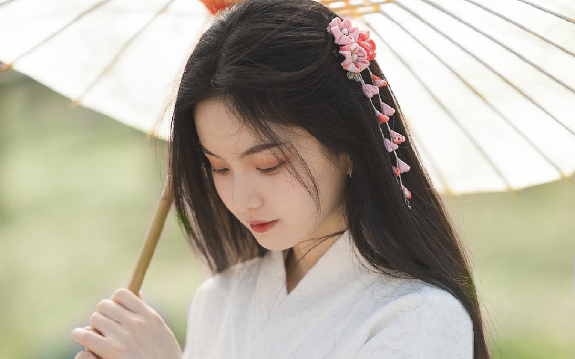 温婉迷人和服美女写真桌面壁纸图片 3