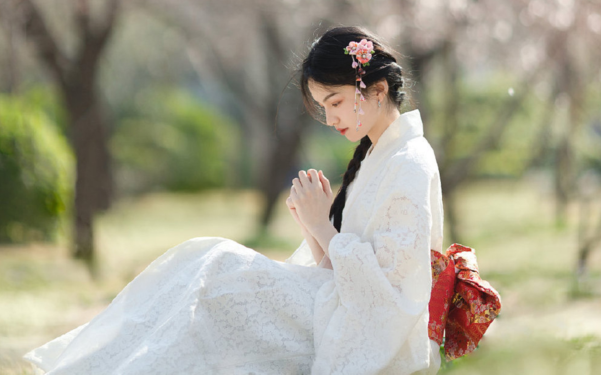 温婉迷人和服美女写真桌面壁纸图片 6