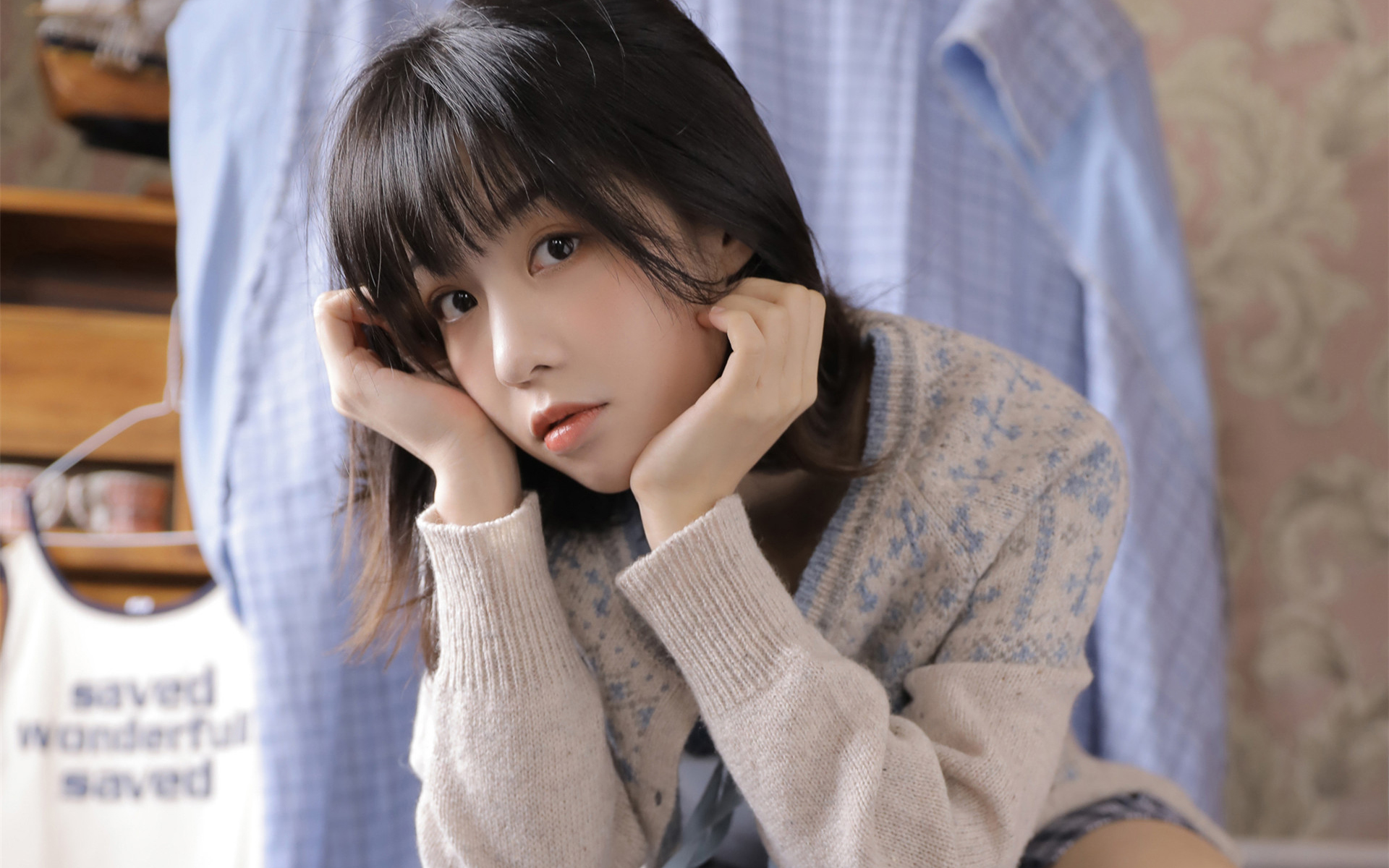 元气少女美女校花桌面壁纸图片 8
