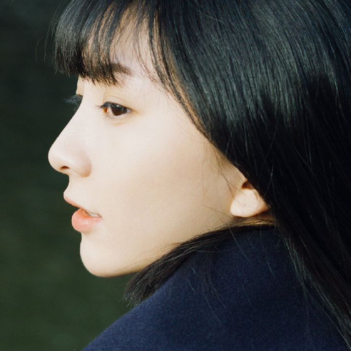 清纯学生妹校服户外写真图片 8