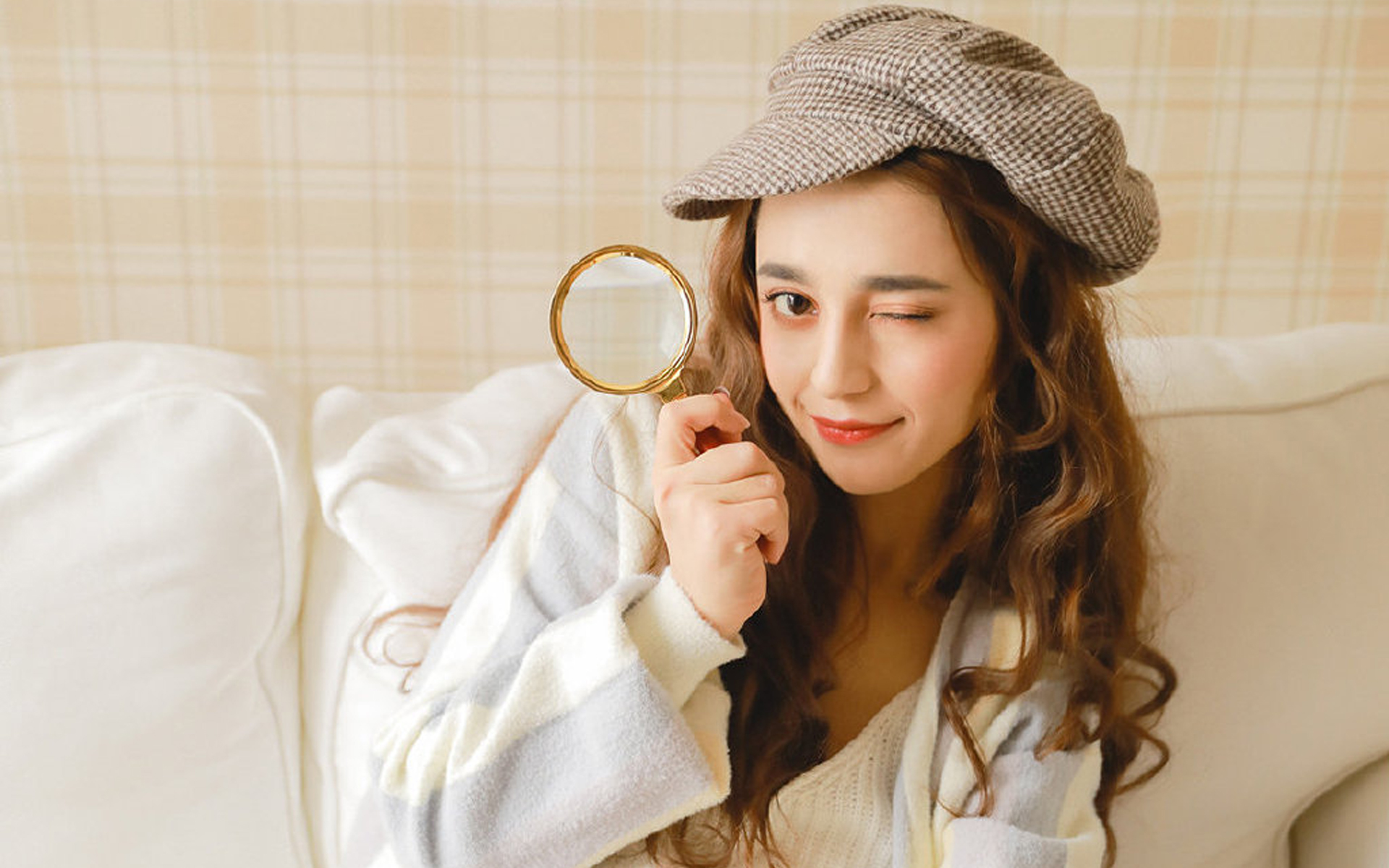 混血美女清新灵动写真桌面壁纸图片 8