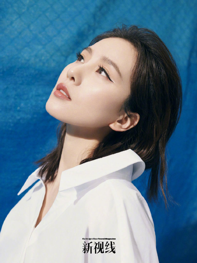 美女明星刘诗诗《新视线 》优雅清新封面图片 2