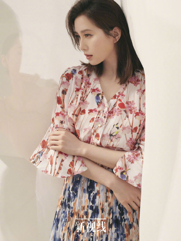 美女明星刘诗诗《新视线 》优雅清新封面图片 7