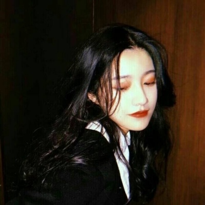 2020最火头像图片 高冷复古女生头像图片 3