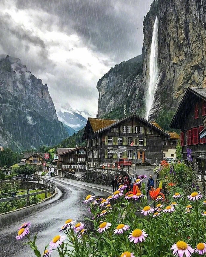 瑞士风景图片因特拉肯小镇美景 5