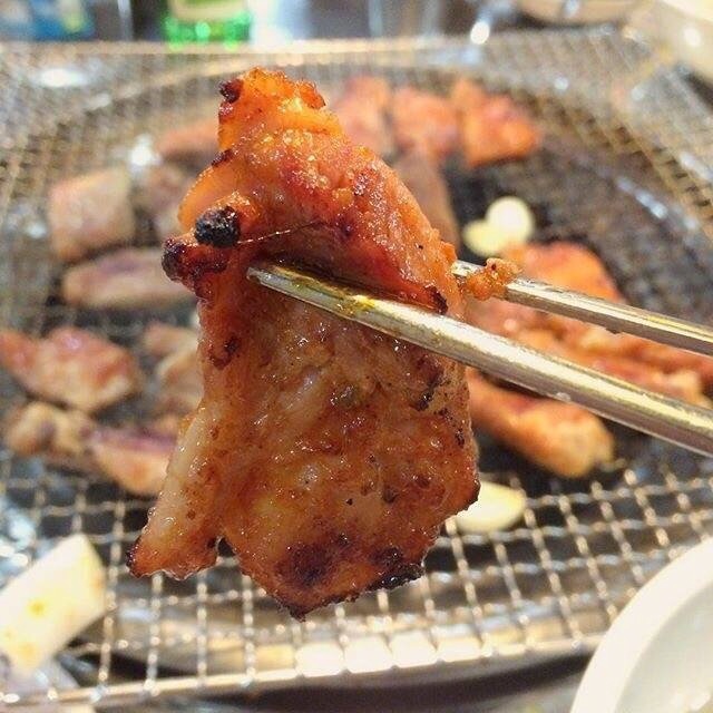 韩国烤肉美食诱惑最适合我的运动是吃东西