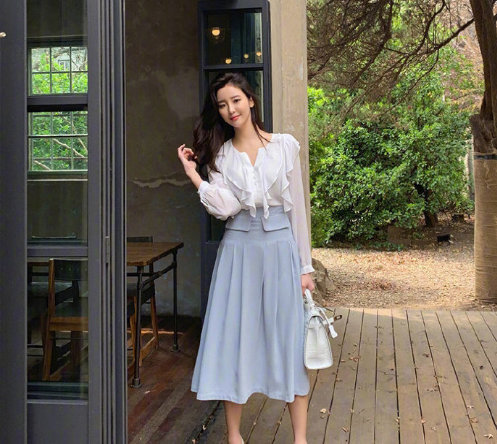 简单干净的轻熟搭配紧身包臀裙 6