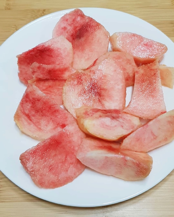 夏天到了,水蜜桃快成熟了 9