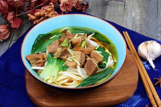 好吃的面食家常牛肉面的做法
