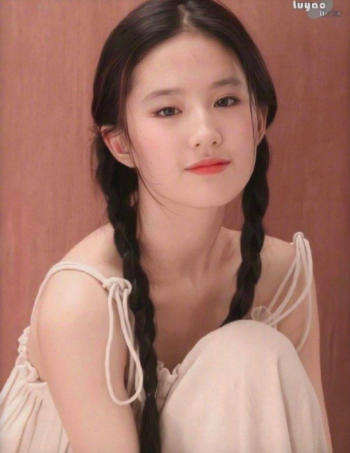 古装美女最美女星刘亦菲图片 8