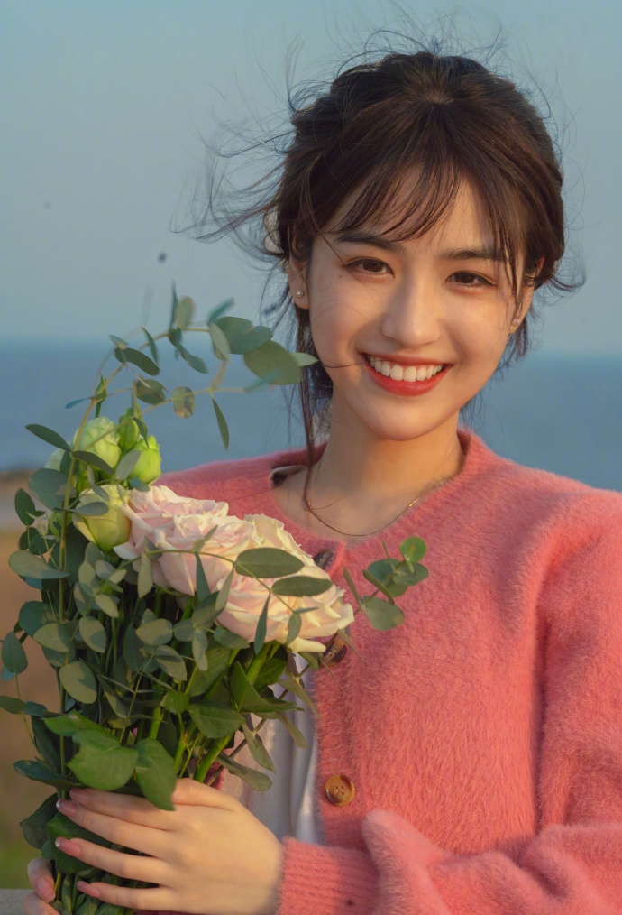 清新甜美校花王乔熙图片 2