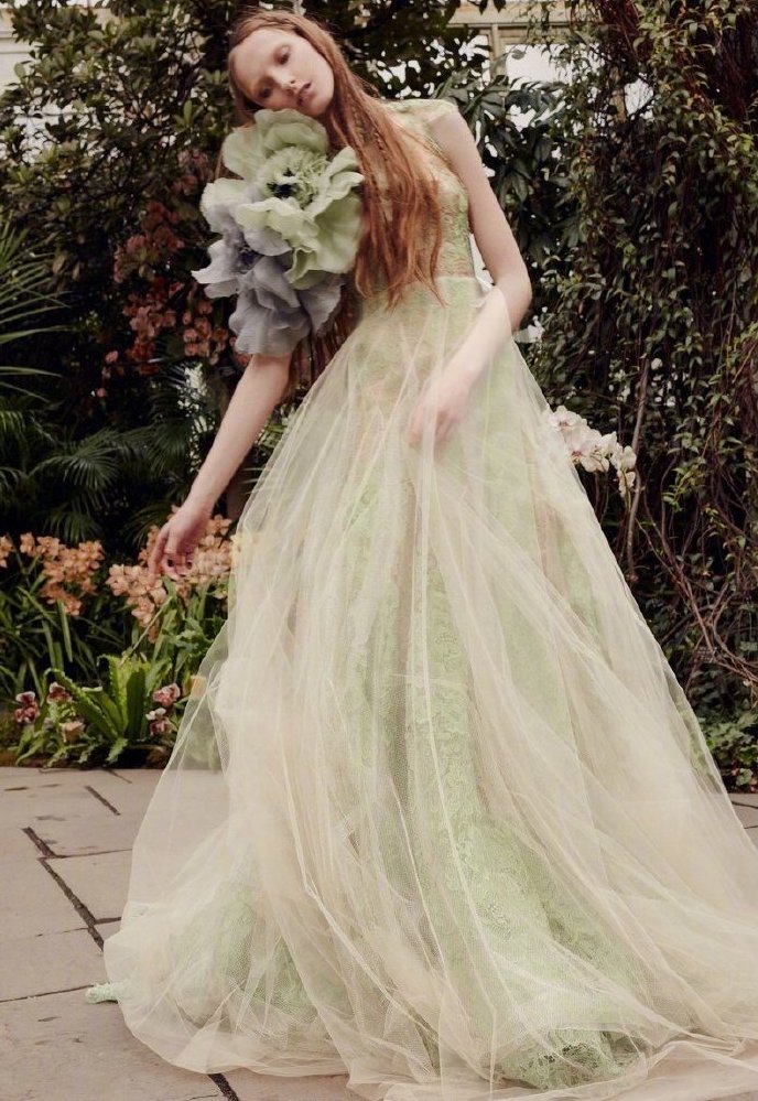 Vera Wang2020轻盈冬季婚纱图片 2