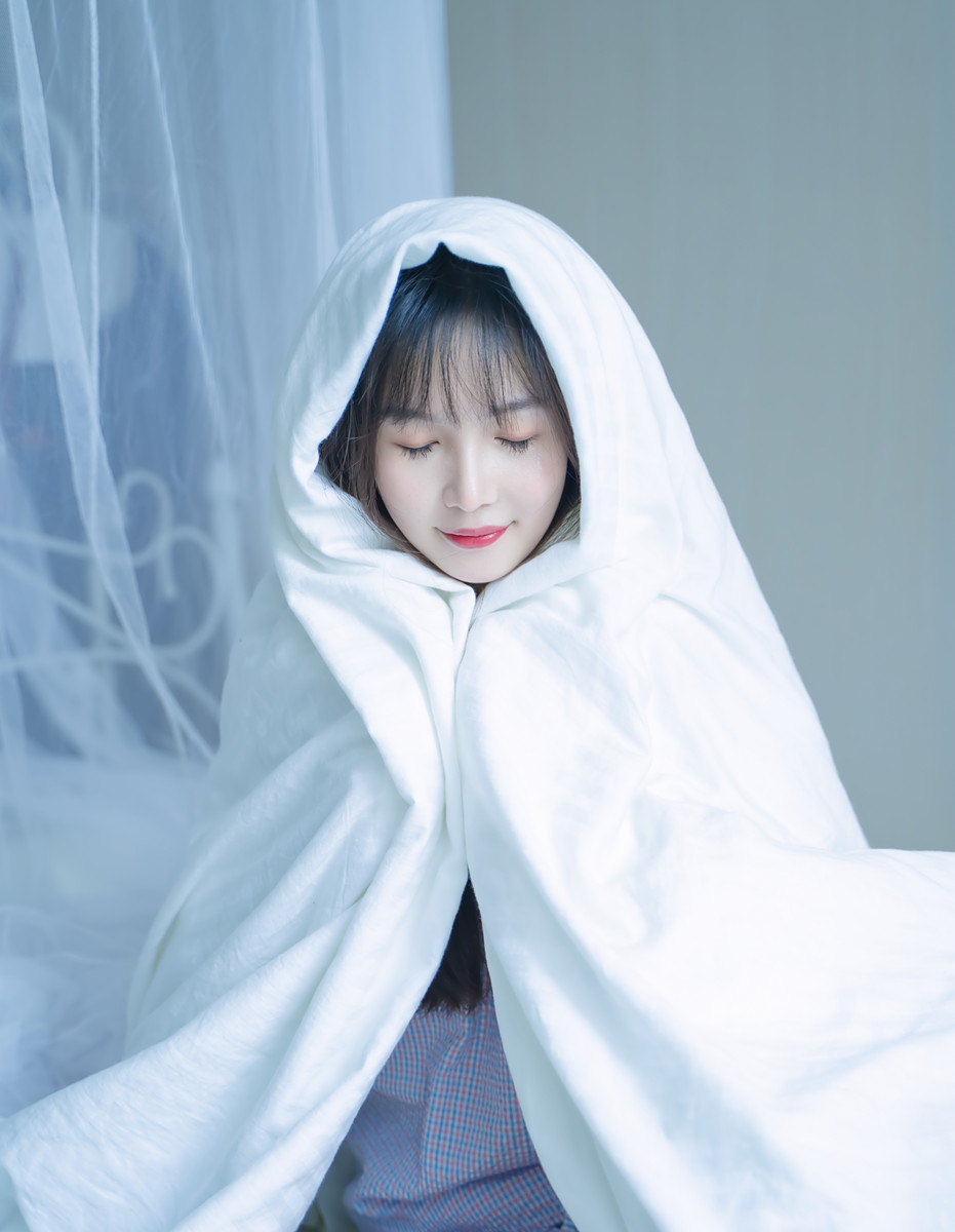 私房女孩白嫩皮肤美腿诱人写真图片 2