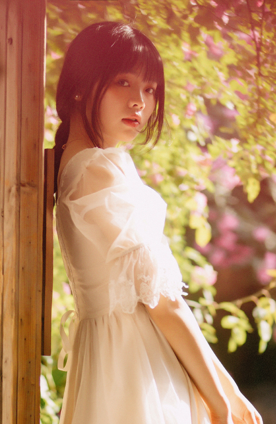 白皙美女清凉大片性感写真图片 2