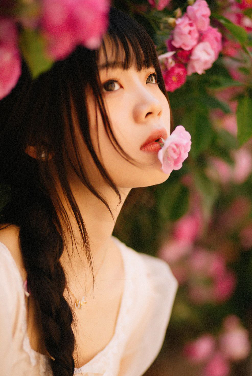 白皙美女清凉大片性感写真图片 7