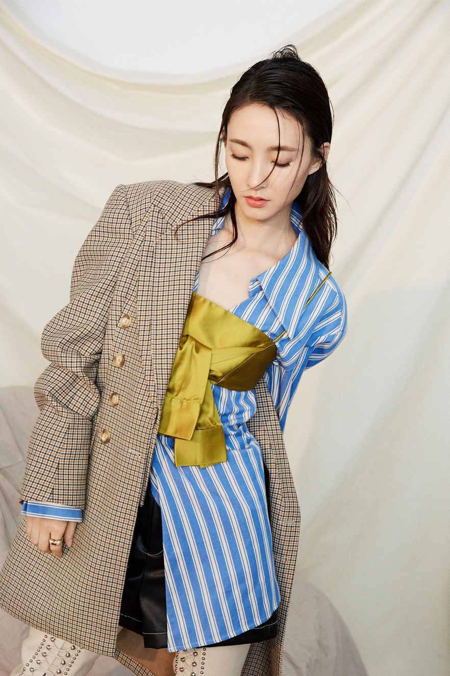 白羊座女生王丽坤混搭风随性穿搭图片 7