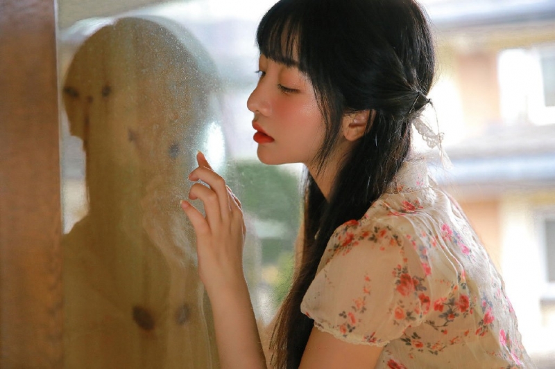 日韩美女大腿长迷人艺术写真 2